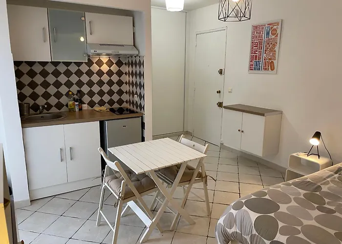 T1 Centre Carre D'or Proche Appartement